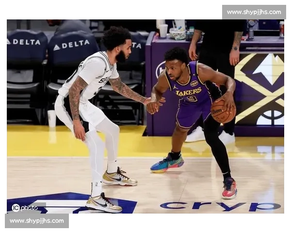 布朗尼特训强化投篮空间能力 剑指夏季联赛首战状元对决 布朗尼特训强化投篮空间能力 剑指夏季联赛首战状元对决